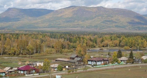 Верхнеусинское красноярский край. Мигна Ермаковского района Красноярского края. Красноярский край Ермаковский район село Верхнеусинское. Поселок Ойский Ермаковского района Красноярского края.